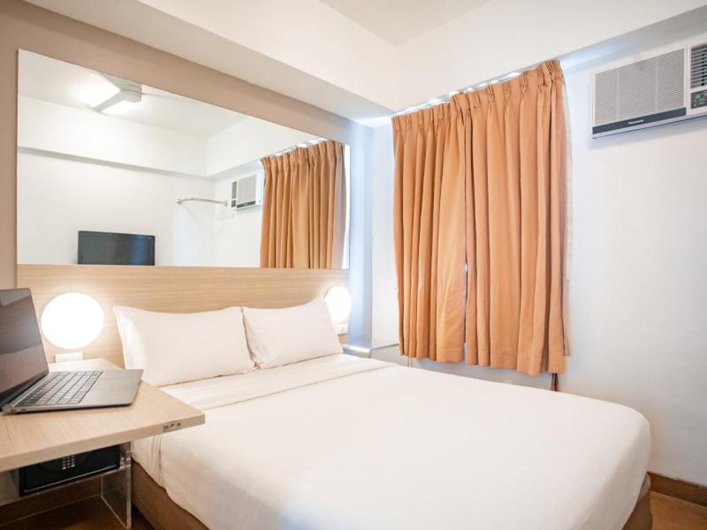 Red Planet Manila Makati