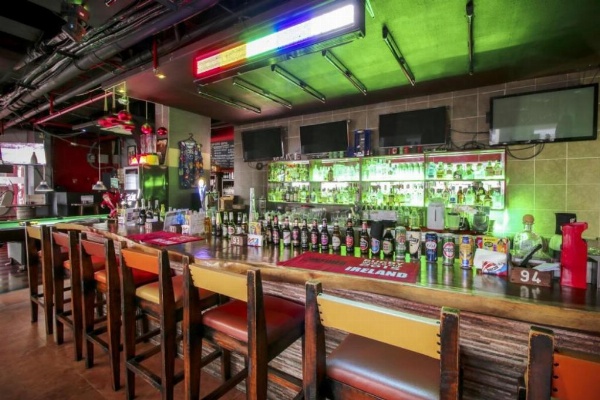 Red Planet Manila Makati image 23